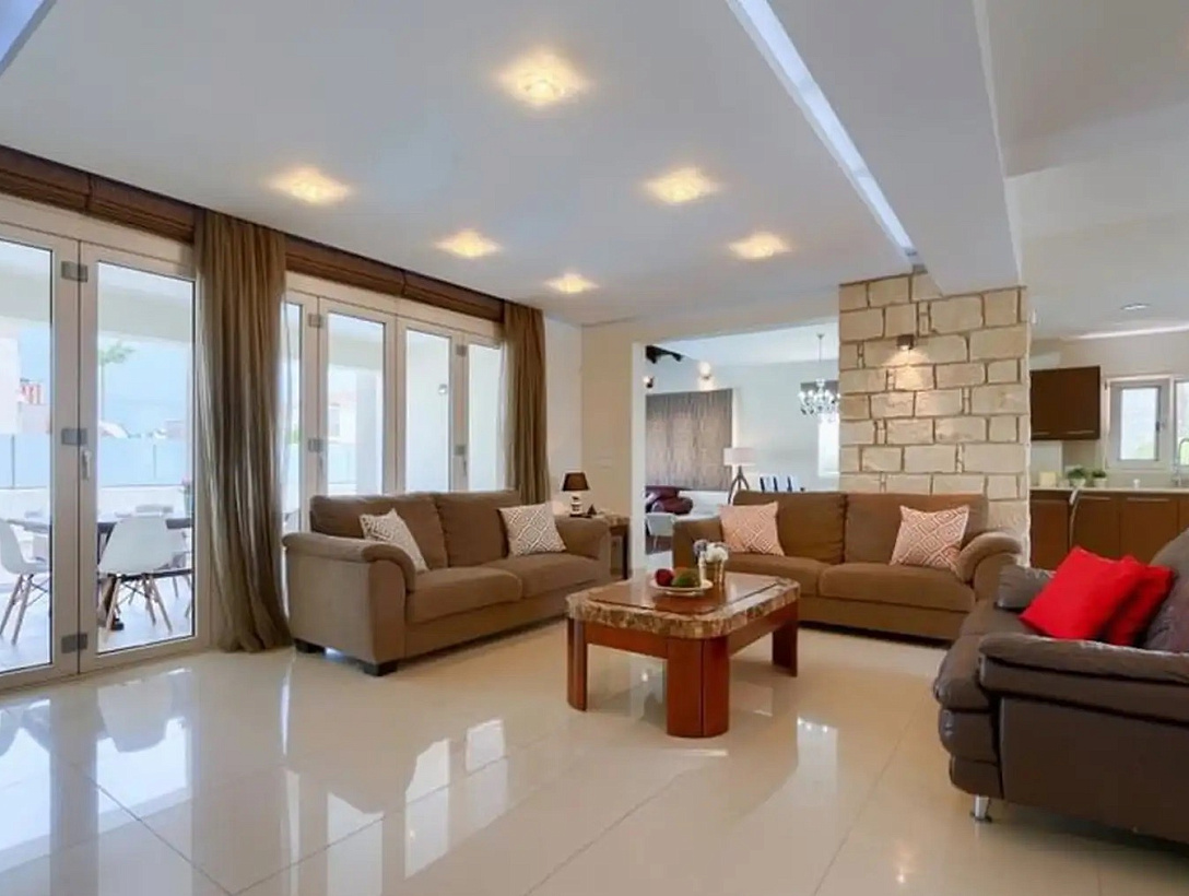 Вилла в Пафосе