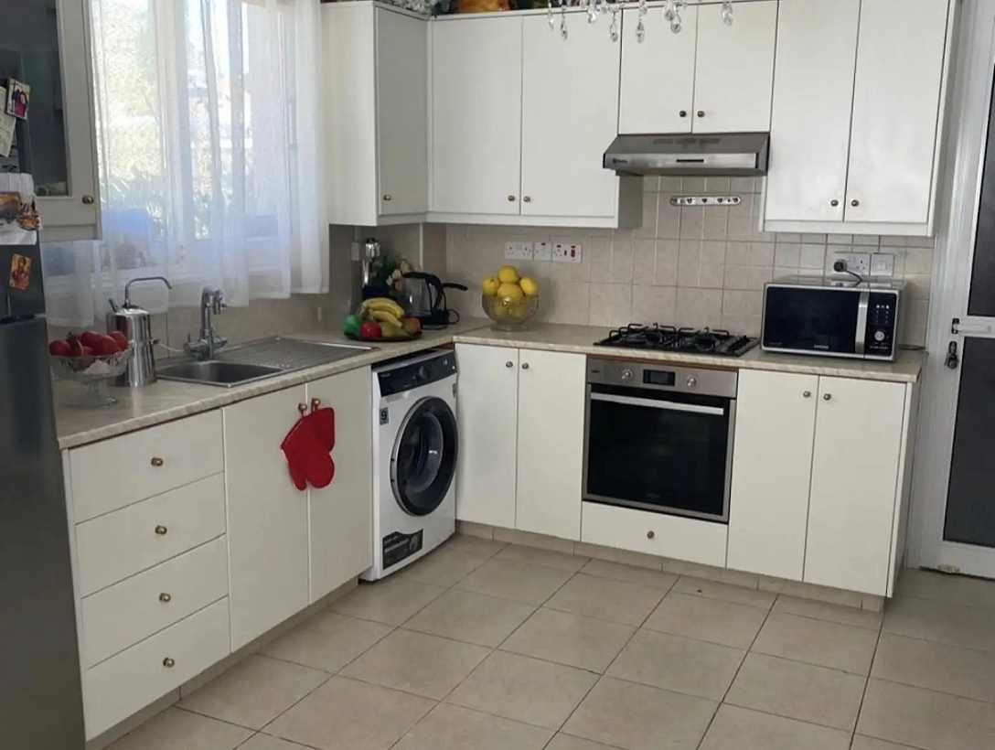 Квартира, 3 комнаты — 55