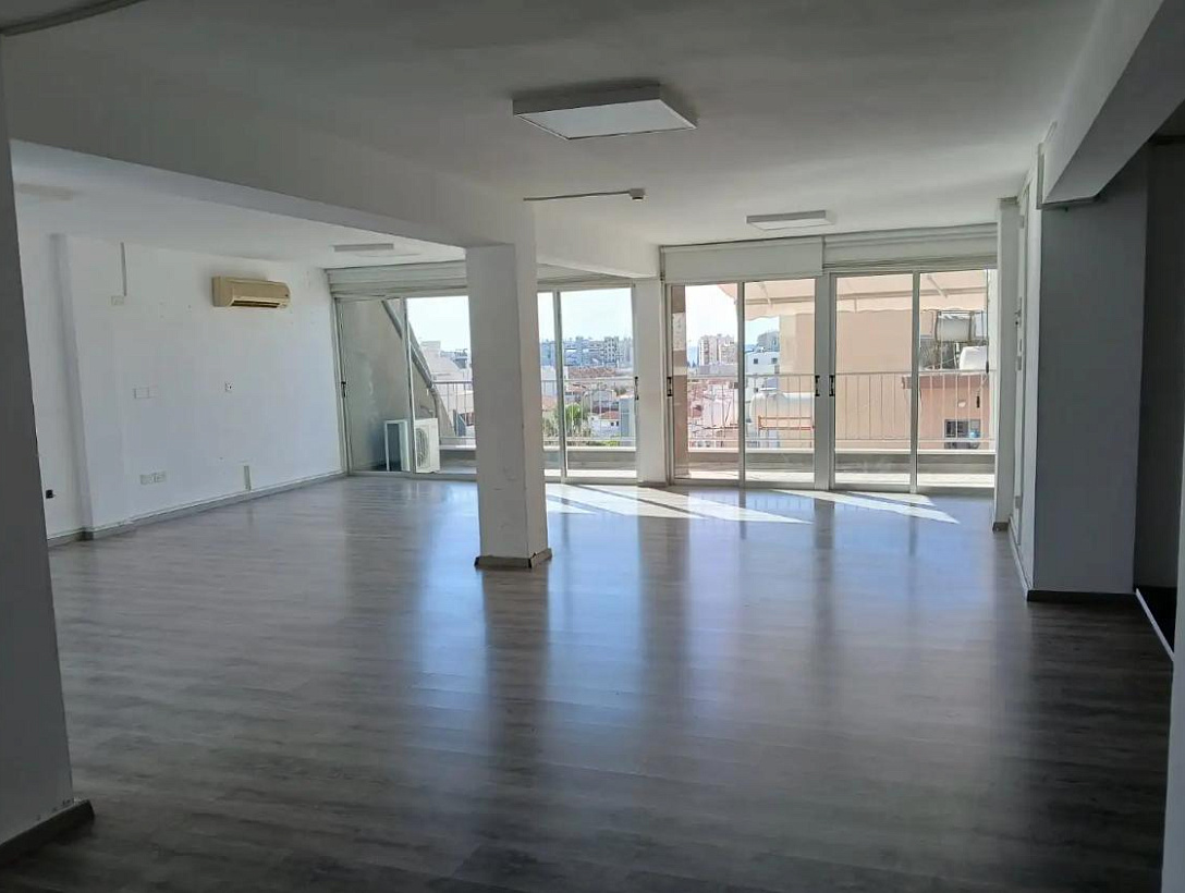 Офис в Лимассоле