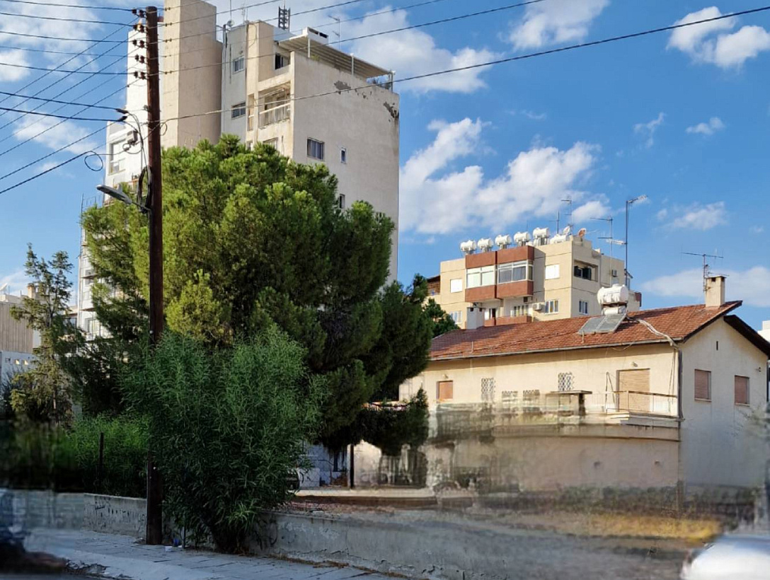 Land in Nicosia