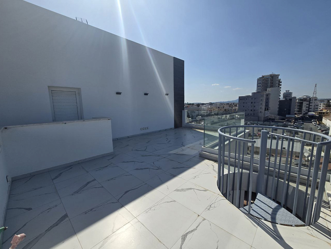 New penthouse in Larnaca