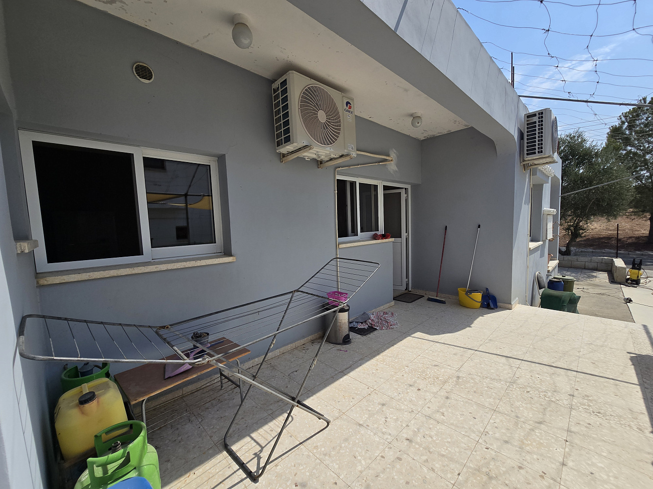 Photo 24