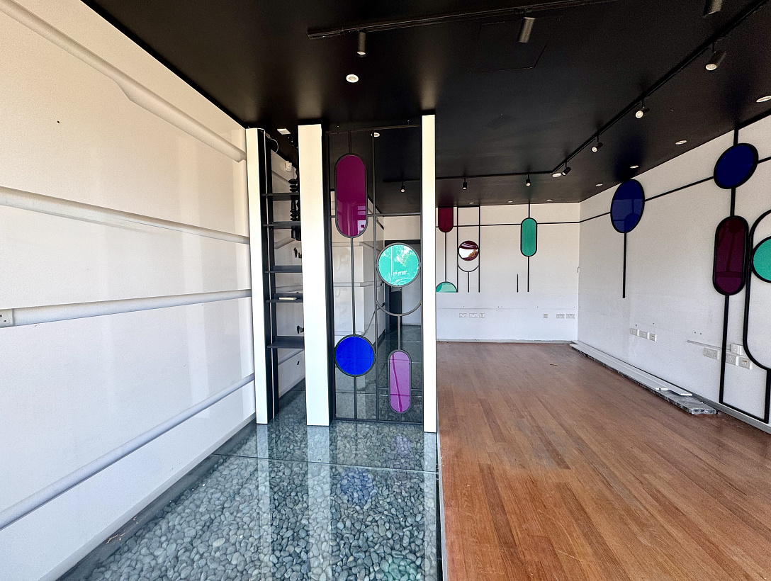 Коммерческое здание в Лимассоле