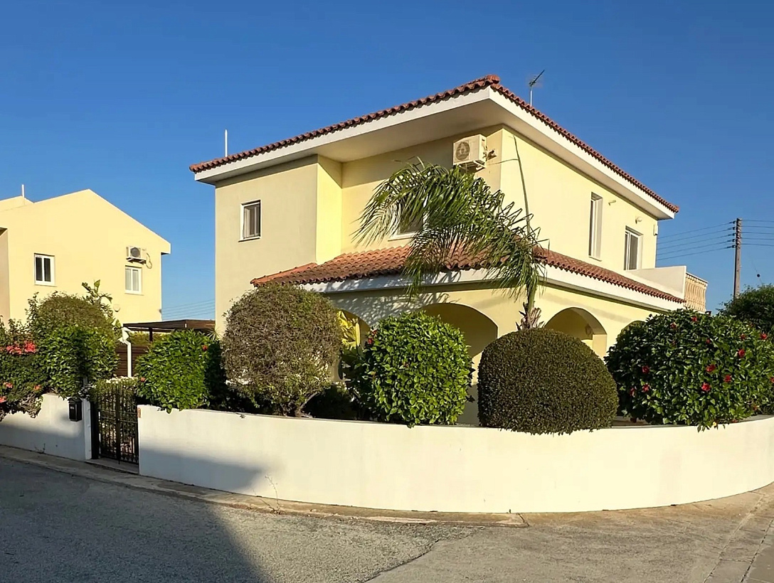 Дом в Ларнаке