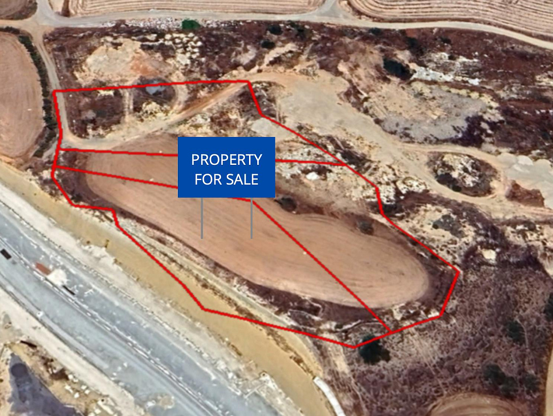 Land in Nicosia