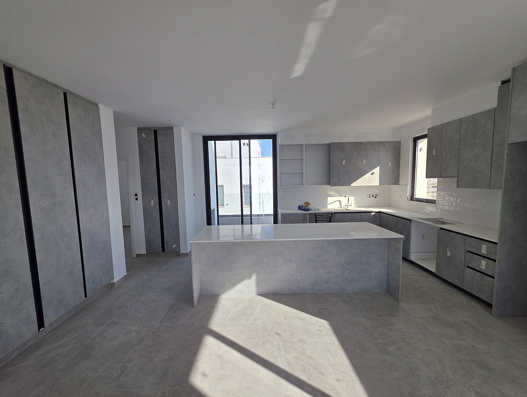 Новый пентхаус в Ларнаке