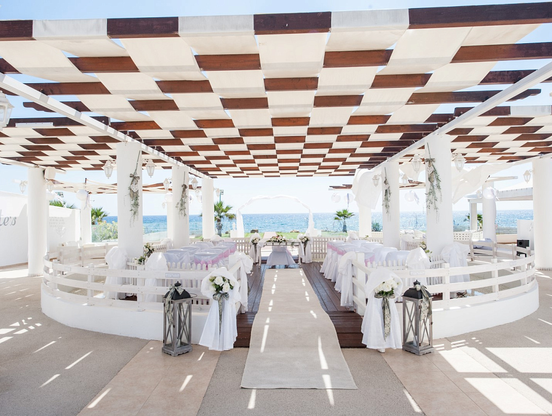 Отель в Фамагусте