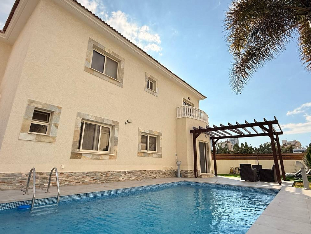 Вилла в Лимассоле