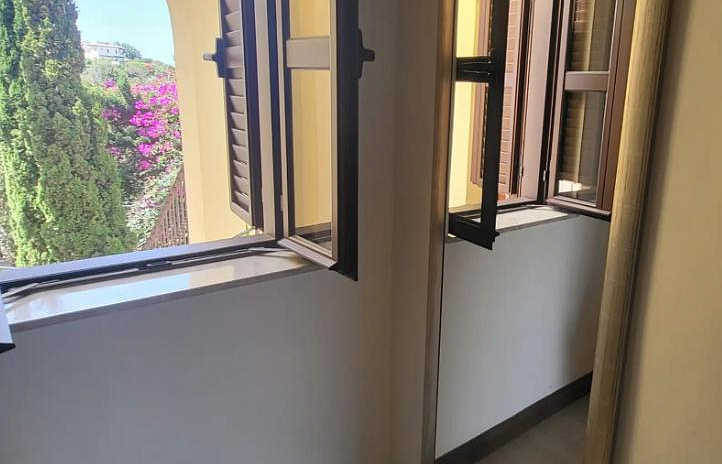 Apartment, 2 bedrooms — 10