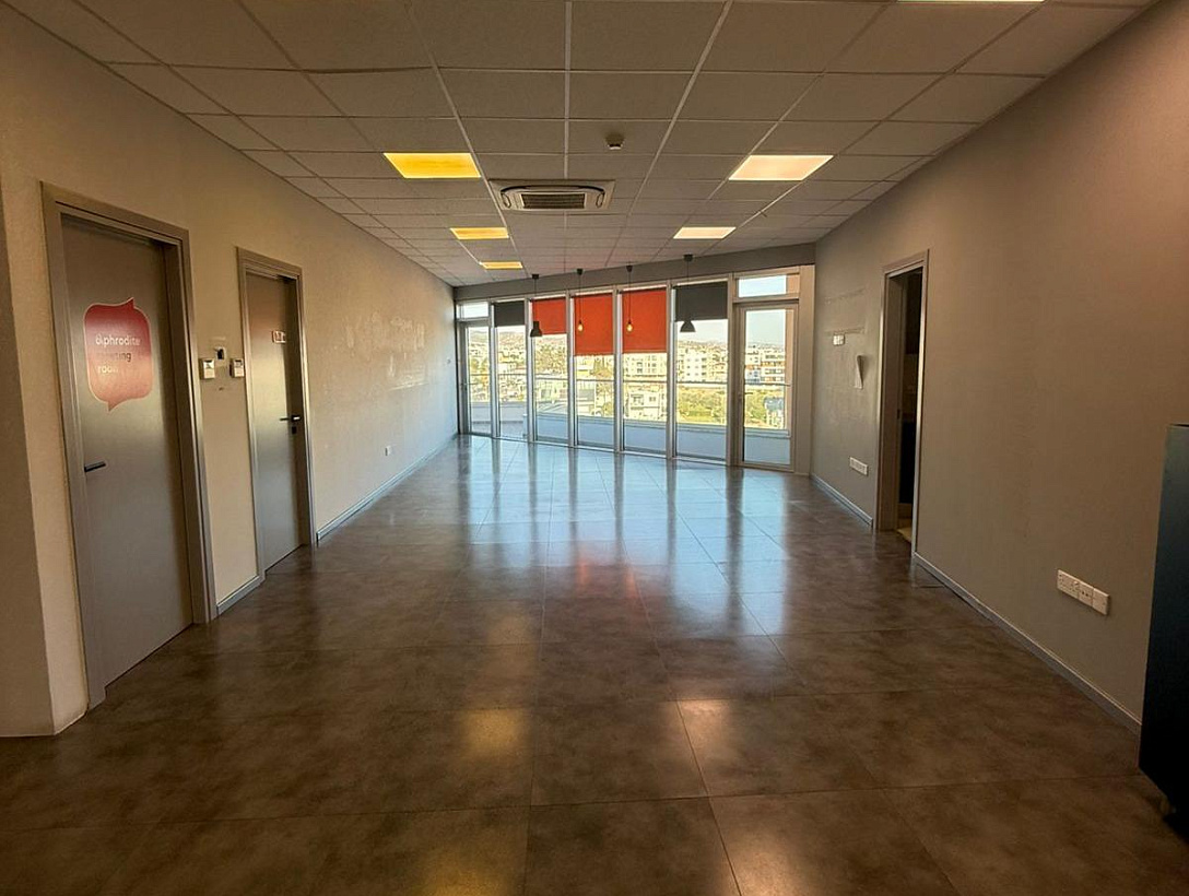 Photo 21 Office in Limassol