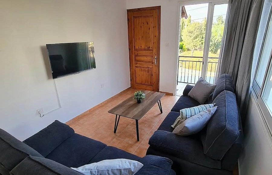 2-bedroom apartment in Universal, Paphos — 2