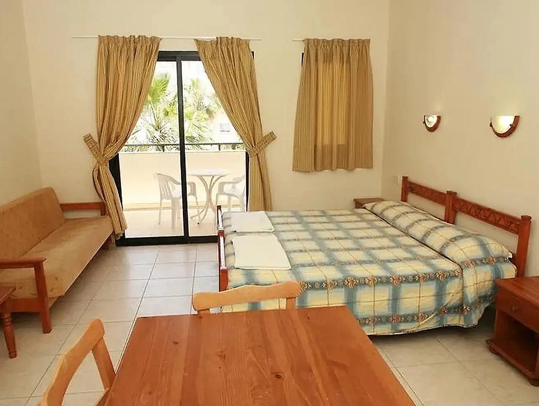 Жилое здание в Пафосе