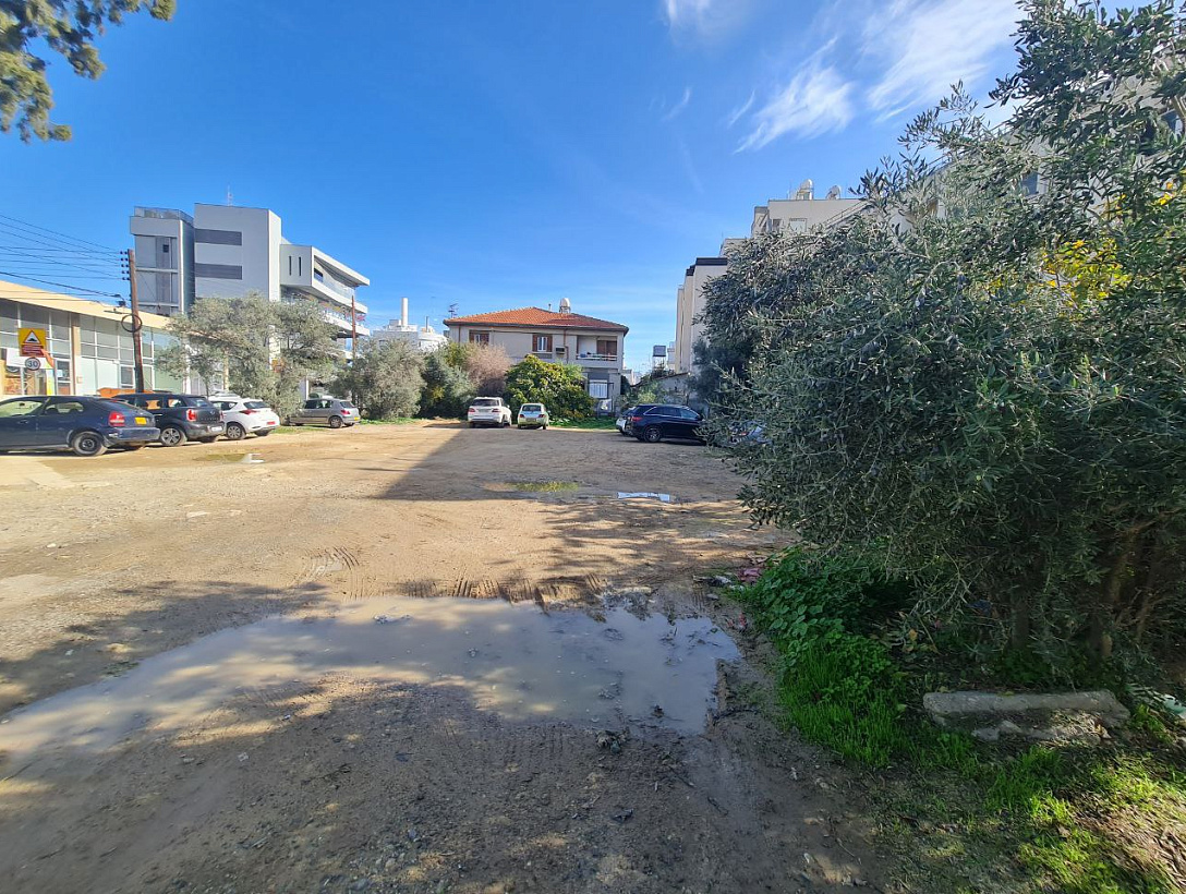 Land in Nicosia