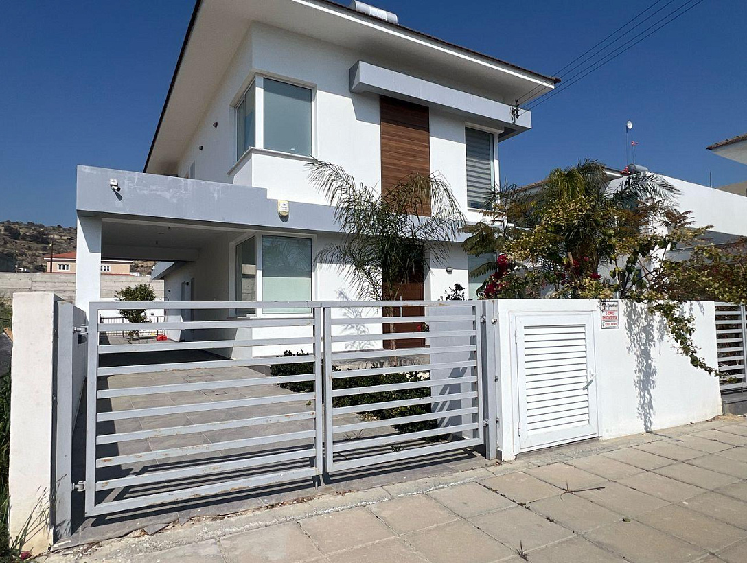 Дом в Ларнаке