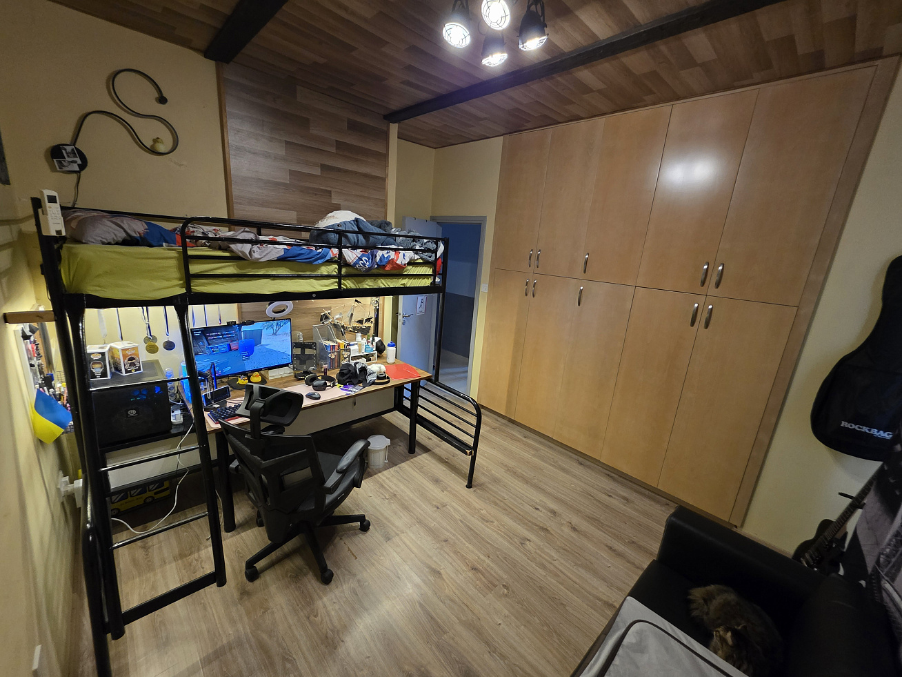 Photo 12