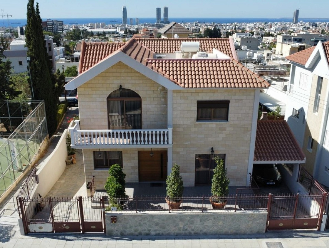Villa in Limassol