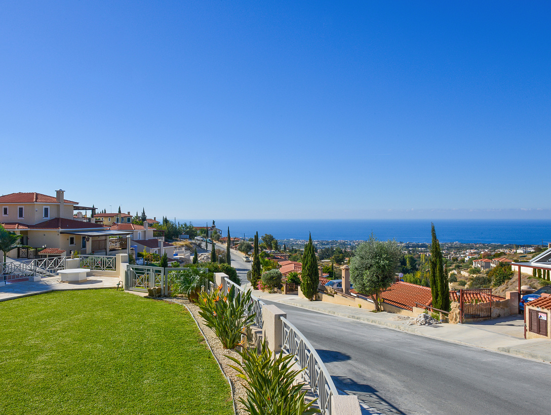 New villa in Paphos