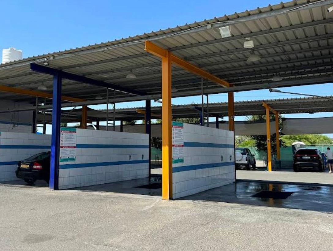 Автоматическая автомойка в Лимассоле