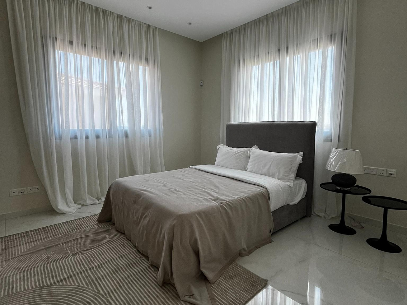 Villa, 6 bedrooms — 4