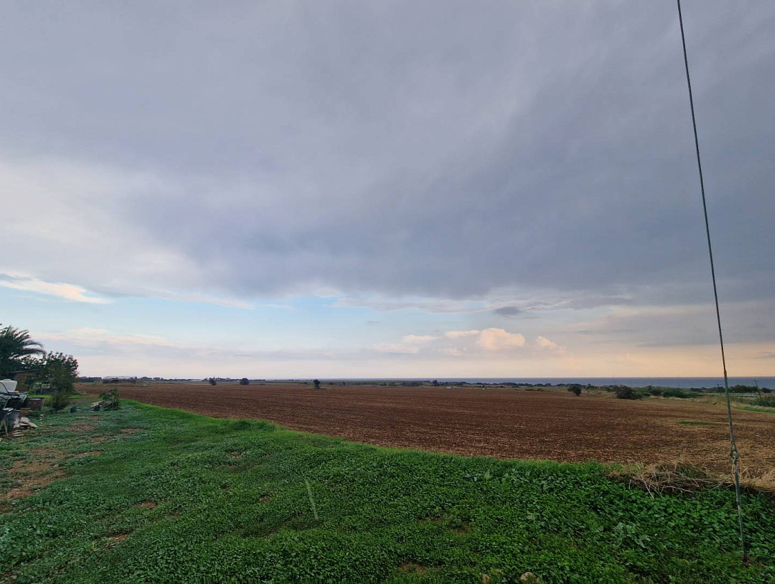 Land in Larnaca