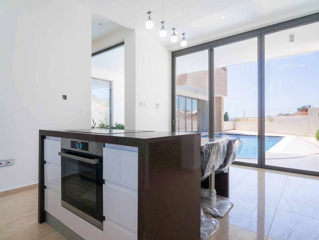 New villa in Limassol