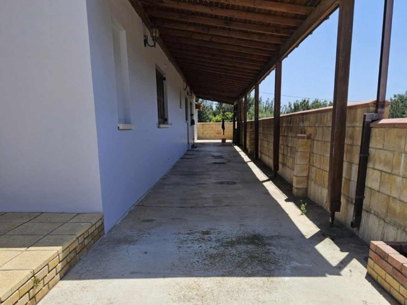 Photo 32