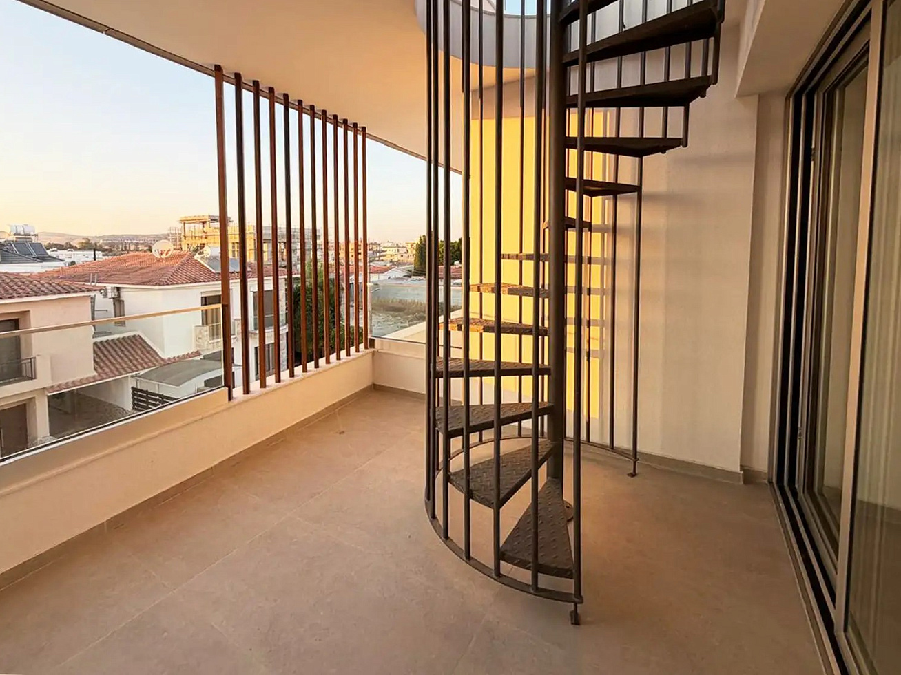 Apartment, 2 bedrooms — 8