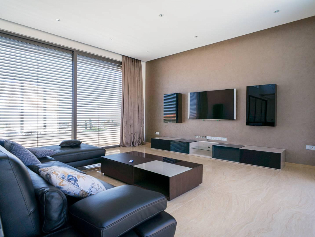 New villa in Limassol