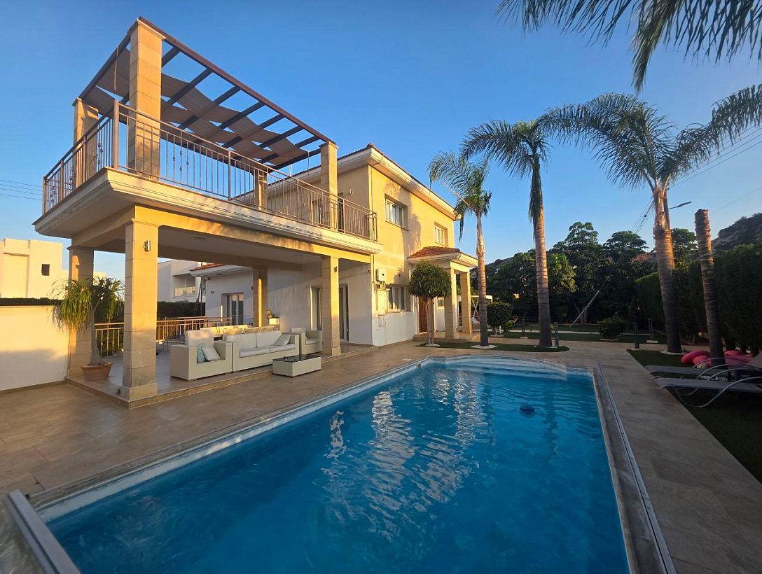 Villa in Limassol