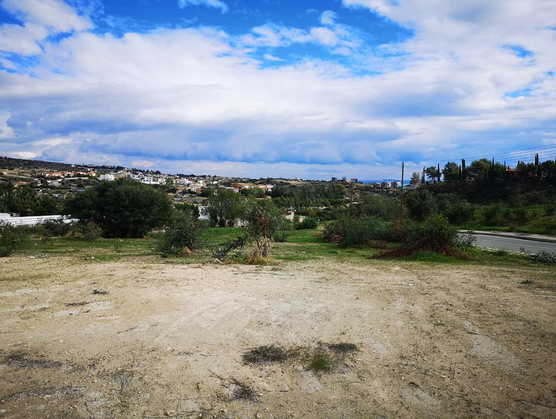 Land in Limassol