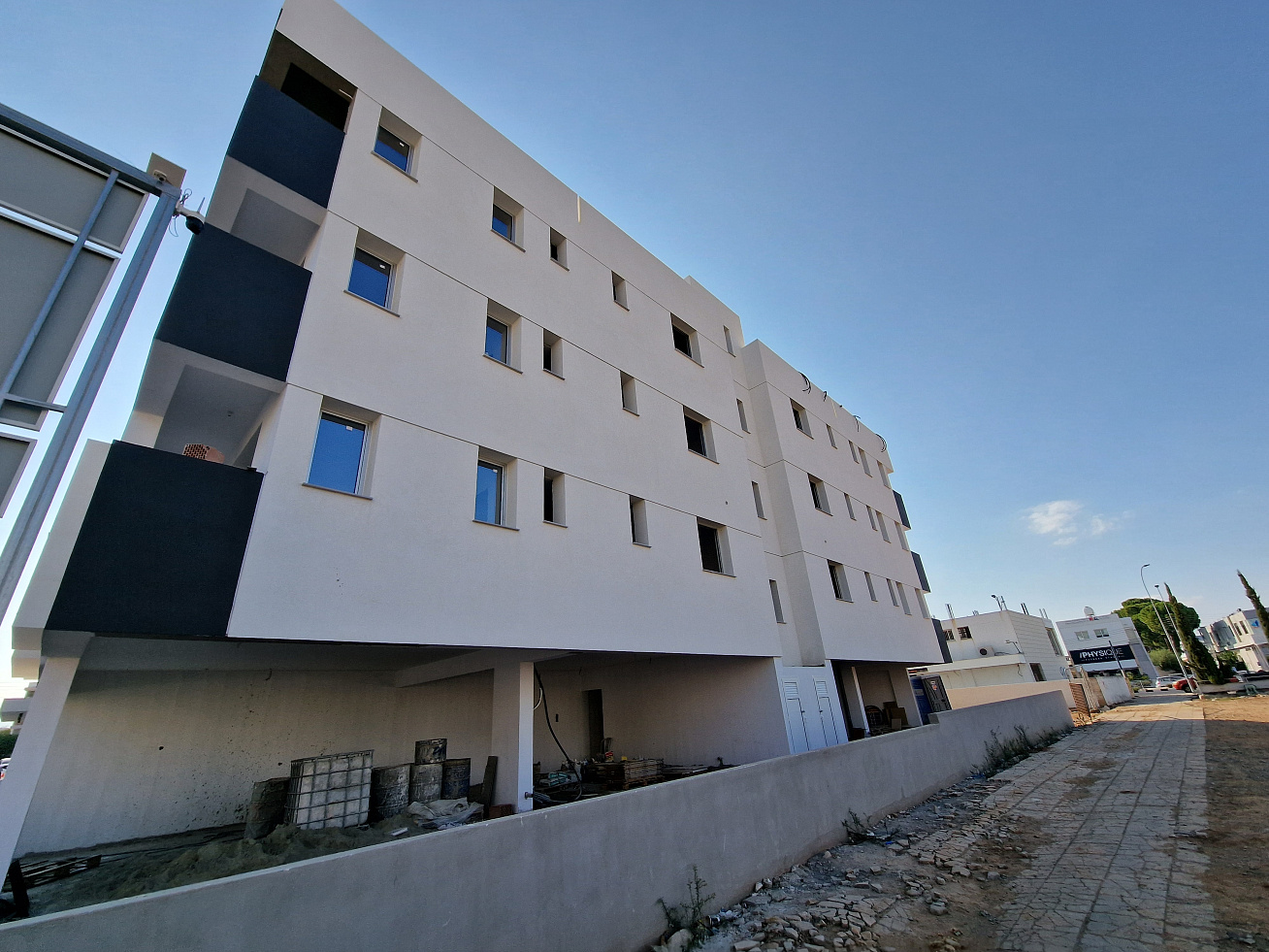 Photo 4