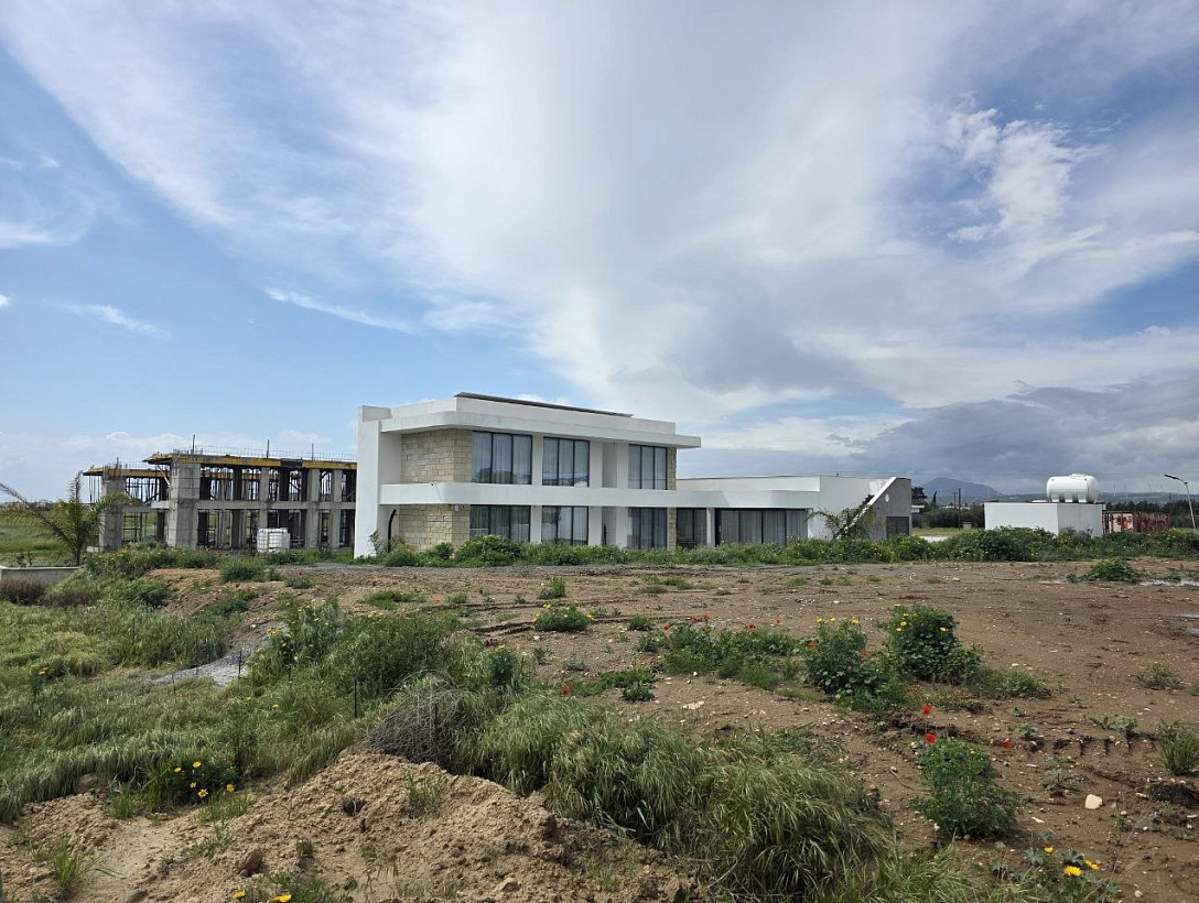 Новая вилла в Ларнаке