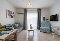 Photo 41