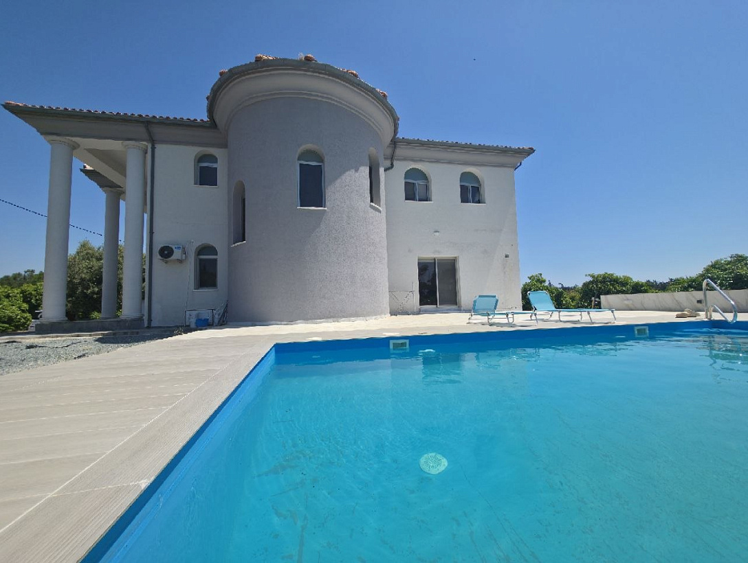 Villa in Limassol