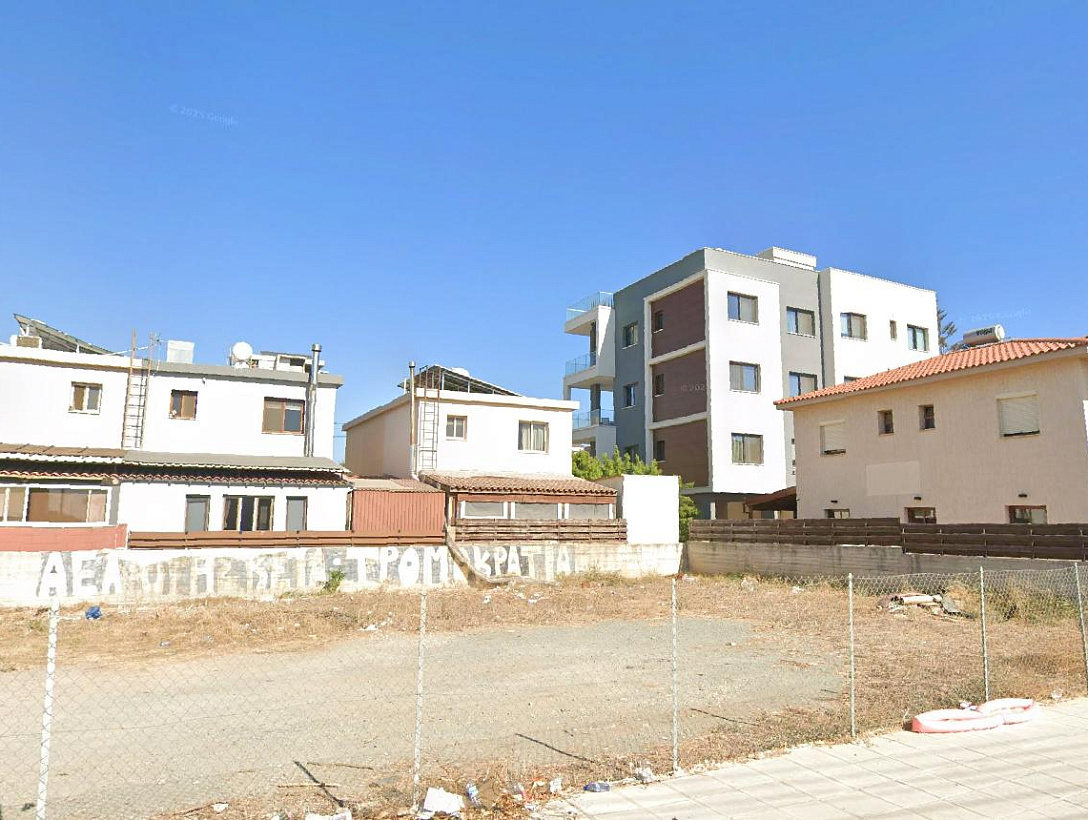 Land in Limassol