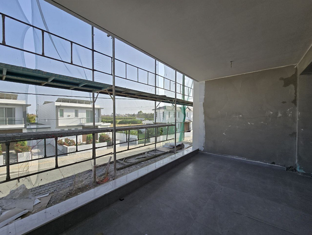 New penthouse in Larnaca
