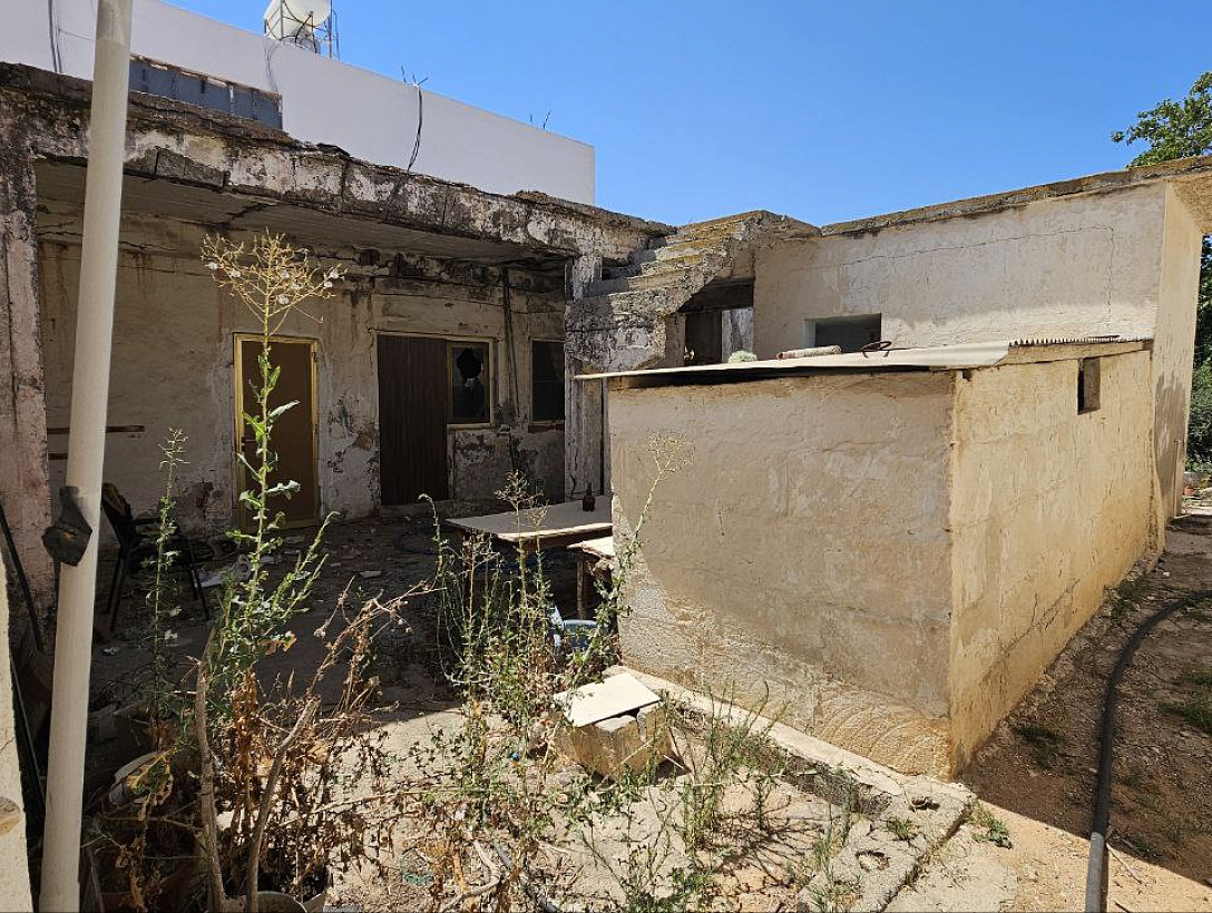 Land in Famagusta