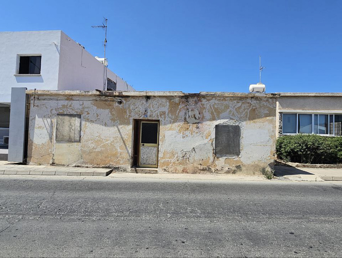 Land in Famagusta
