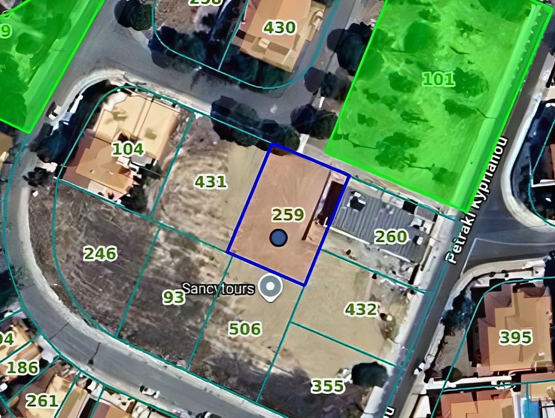 Земля в Ларнаке