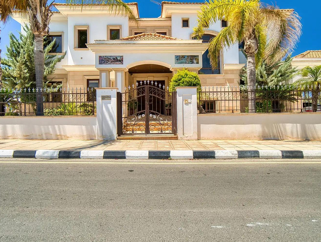 Villa in Paphos