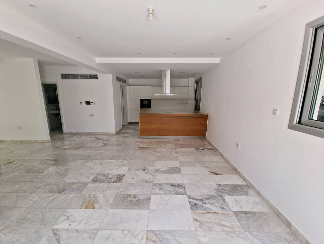 New villa in Limassol