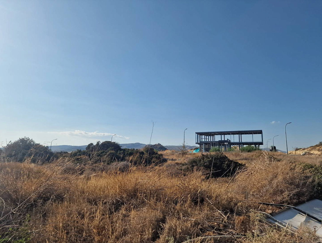 Land in Limassol