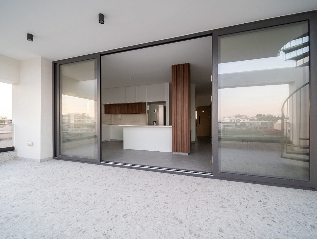 New penthouse in Larnaca