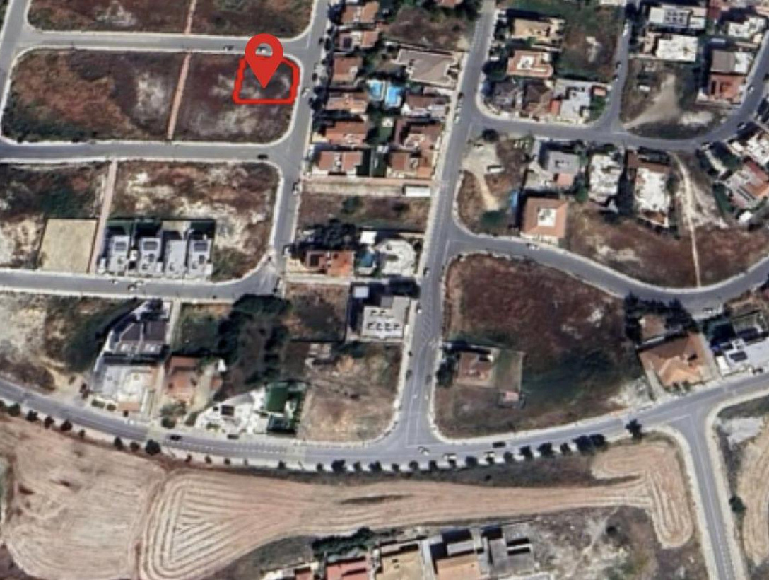 Земля в Никосии