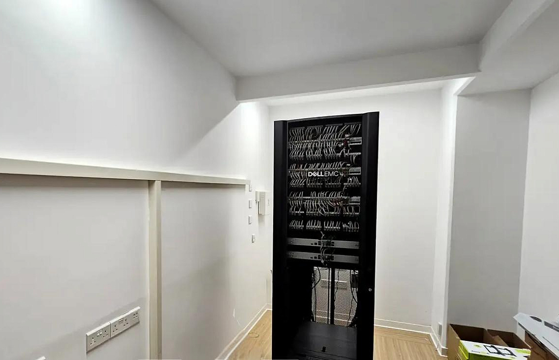 Photo 14