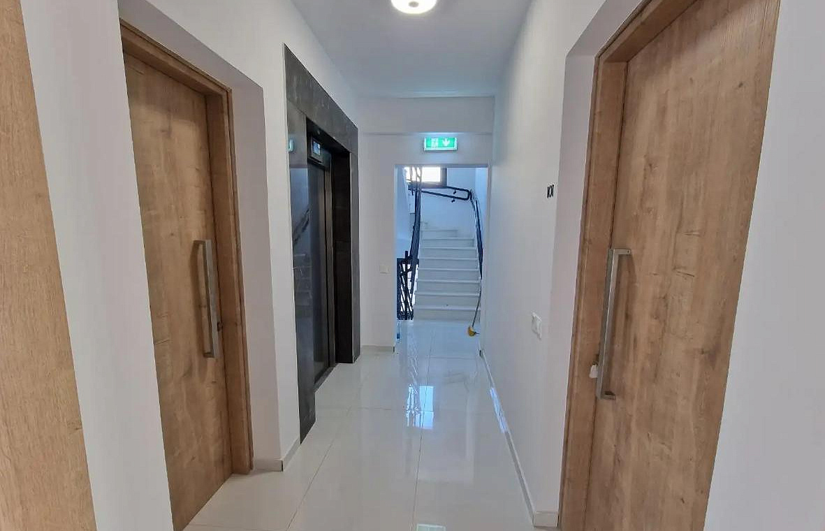 Apartment, 2 bedrooms — 9