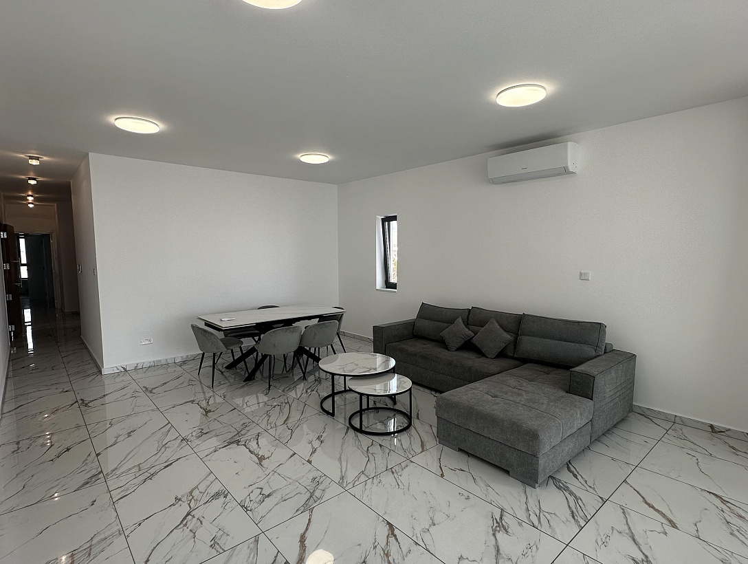 New flat in Paphos