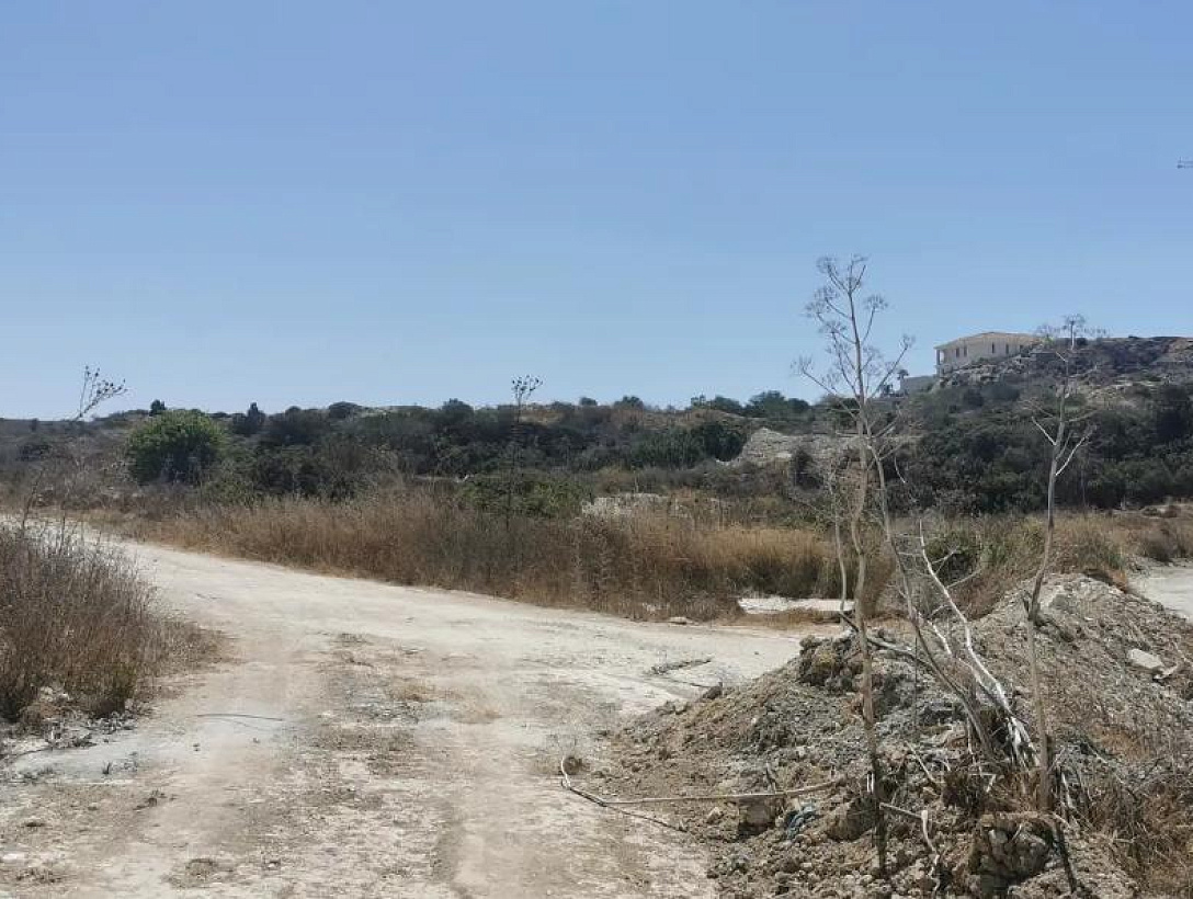 Land in Limassol