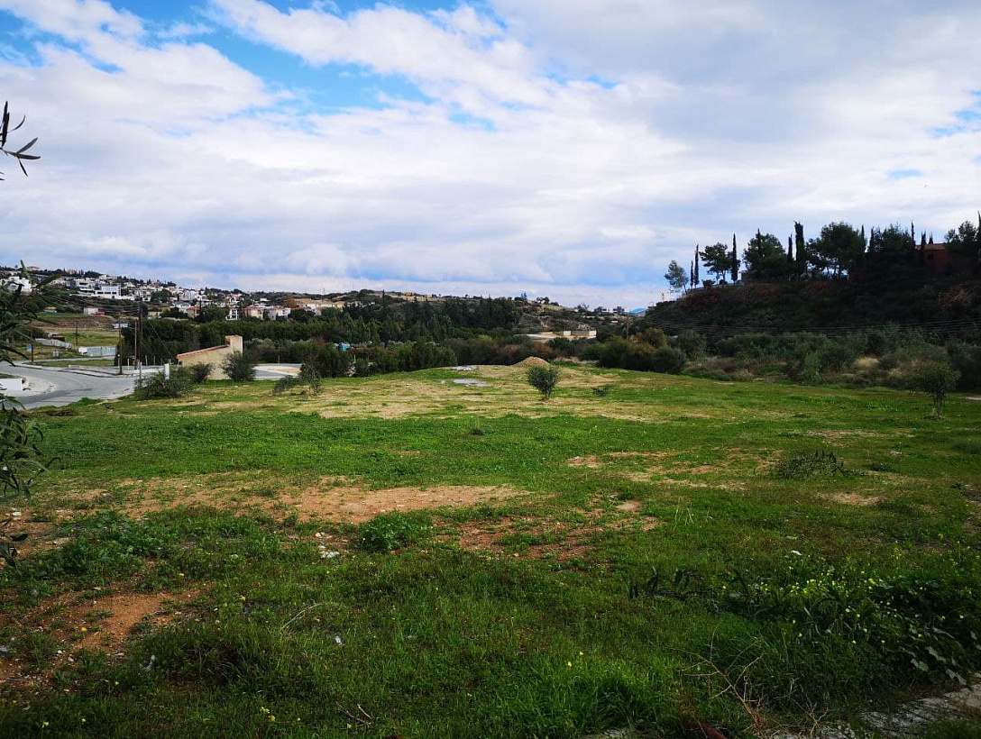 Land in Limassol