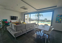 Villa, 4 bedrooms — 23